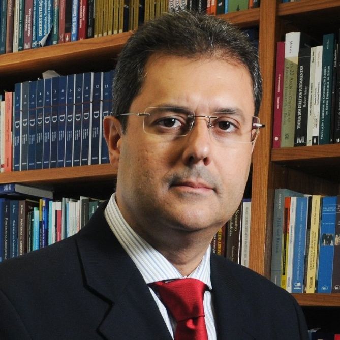 sergio-guerra sergio-guerra